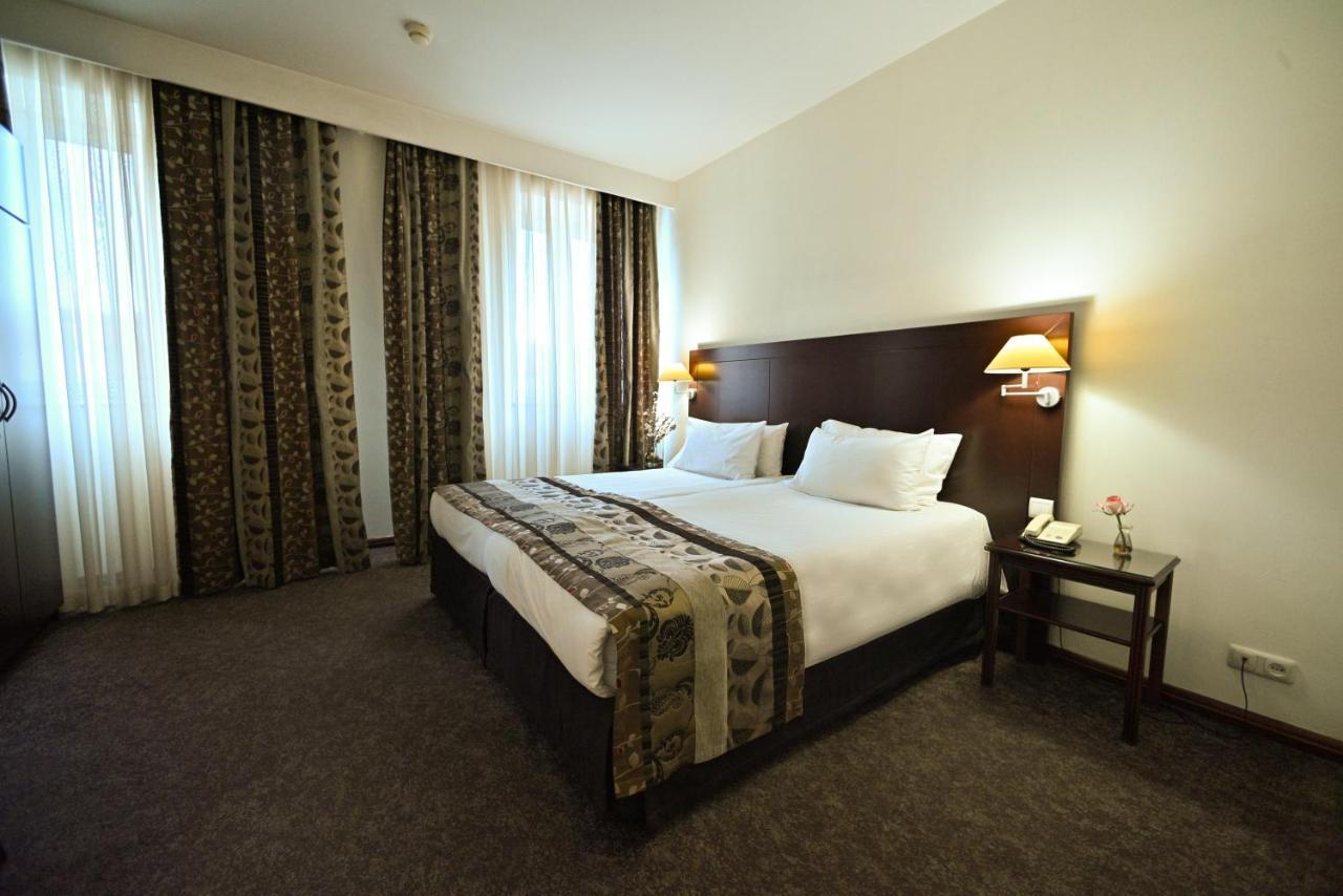 Europe Hotel Єреван Екстер'єр фото